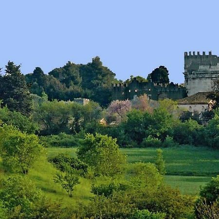 Basilica San Giovanni Appia Antica A Casa Di Amici ローマ エクステリア 写真
